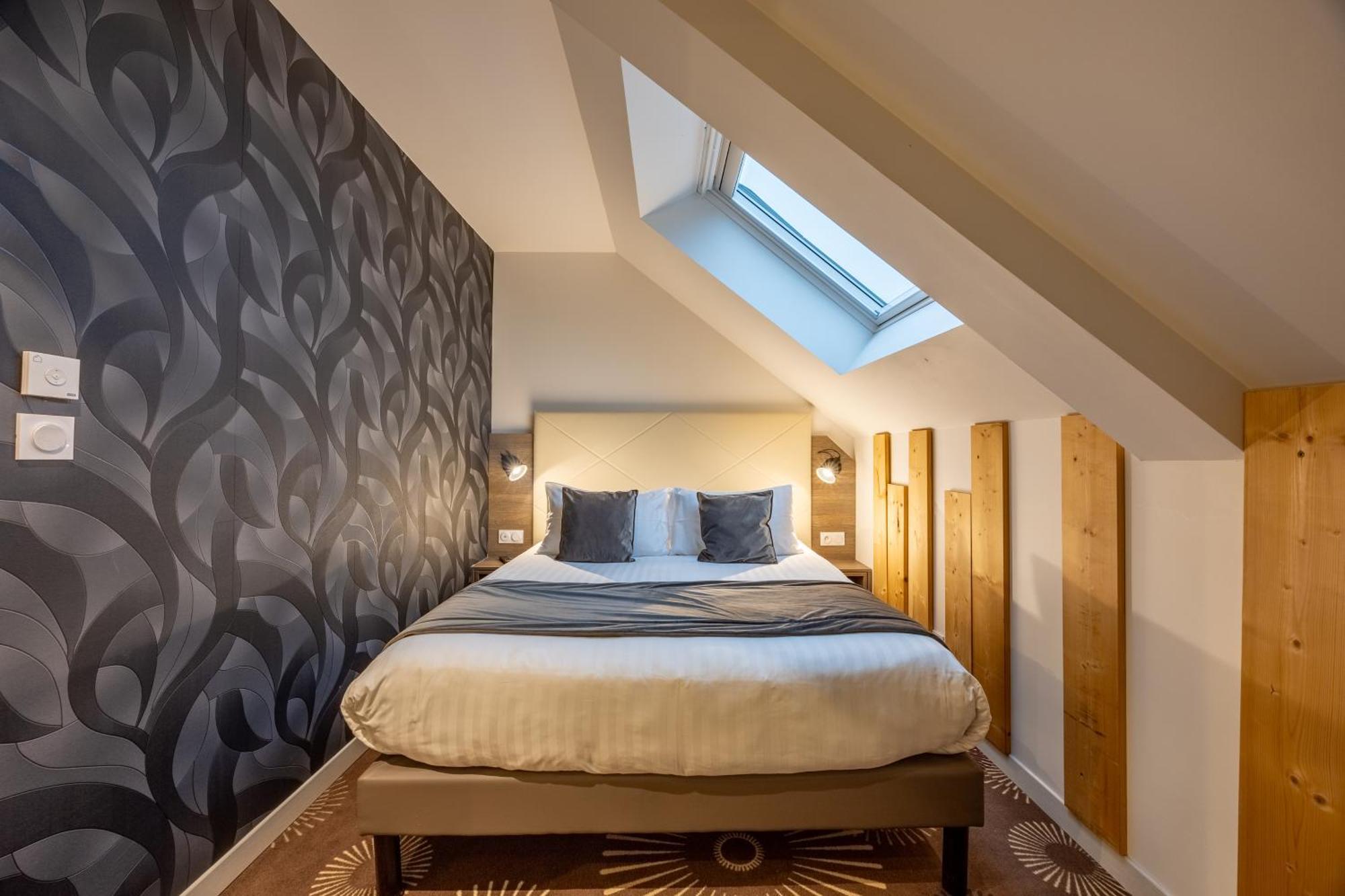 Logis Du Grand Pin * Saint-Martin-des-Entrees