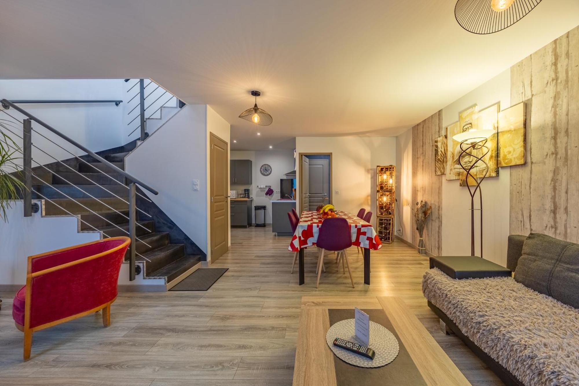 Logis Du Grand Pin Saint-Martin-des-Entrees